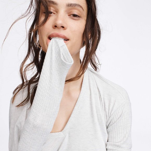 FINAL PRICE!! Rag and Bone Comfy Sweater Size M - Picture 3 of 10